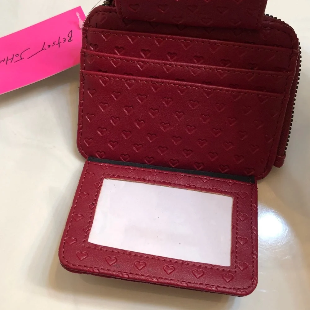 Betsey Johnson XOFRENCH L-Zip Cranberry Card Wallet Dainty Embossed Hearts NWT